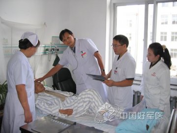 沈阳军区总医院血液病科主任——周凡