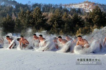 雪浴训练有“四忌”