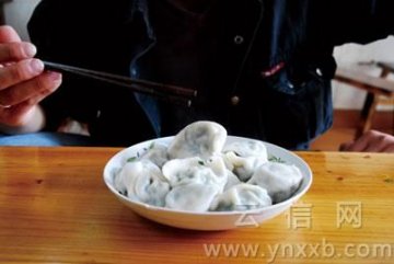 业内人士称面食行业多使用蓬灰添加剂