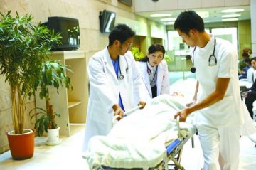 生完孩子我瘫了