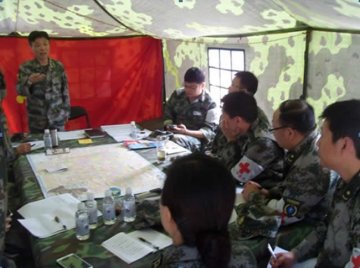 大坪医院“国救队”部分队员赴成都军区CDC防疫救援队参加培训和受领任务