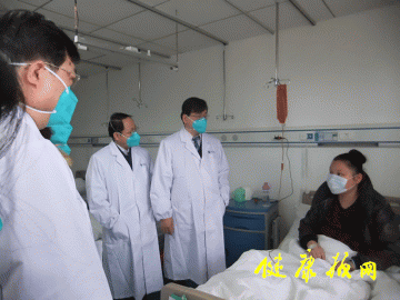 临床快递：“亲人抛弃了我，你们却在我的身边”