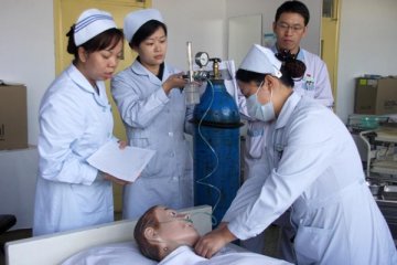 河北六院组织实施年末护理操作技能考核