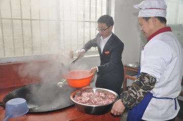 九阳希望厨房志愿者风采
