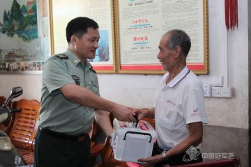 第117医院医疗队再赴革命老区为群众义诊温暖人心
