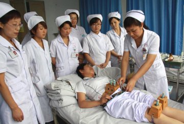 甘肃省第二人民院开展中医护理技术培训