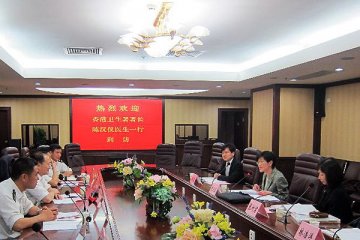 陈汉仪访粤交流防疫经验
