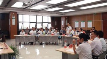 益丰大药房“道德讲堂”助推企业发展