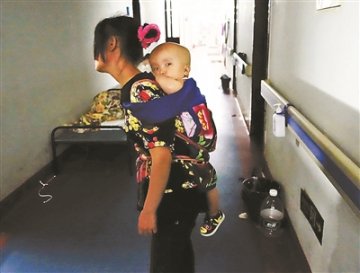 “大头丫头”来京救治 80后支教老师倾力相助