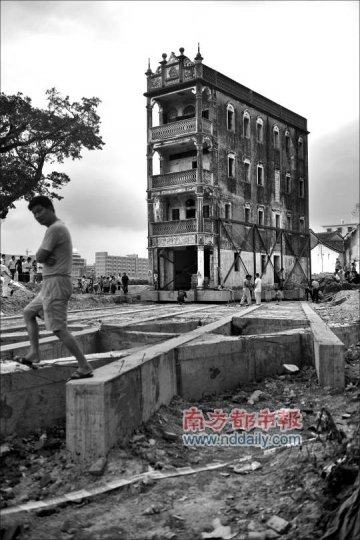 百年建筑耗时6天整体平移43米