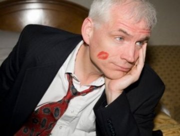 美国婚姻专家揭开：男人出轨的真相