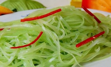 健康指南：莴笋生吃凉拌最营养健康