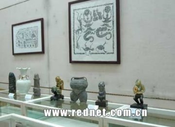 长沙举行古代性文化文物展约200人参观