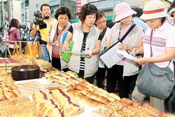 塑化剂毒果酱流向面包蛋糕 祸殃全台12县市民众慌