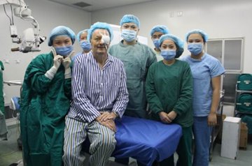 医疗快讯：成都白内障治疗 高品质手术唱“主旋律”