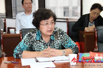 北京市卫生局召开“公共卫生工作一日体验活动”座谈会
