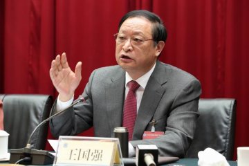 国家卫生计生委副主任、国家中医药管理局局长王国强在2015年全国中医药工作会议上作报告