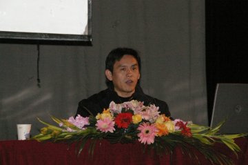 著名学者刘俊荣教授应邀来我校作学术报告