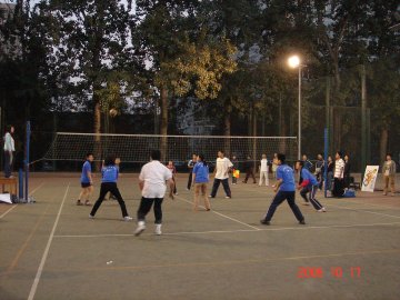医学部举办2006年学生男女混合排球赛