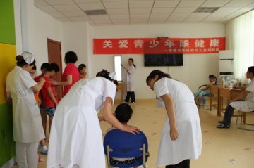 国际爱眼日：市医院关爱孤残儿童用眼健康