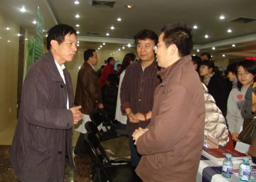 我校圆满举办2011届毕业生校园招聘会
