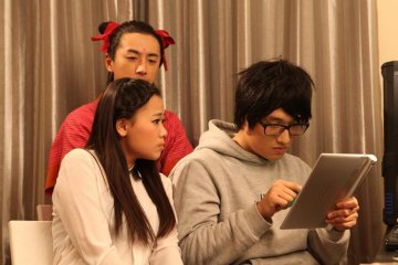 虚拟女友宅男捧为挚爱 专家称“宅男”应回归现实