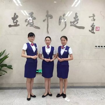 第454医院的导医姑娘——门诊大厅里的“大堂经理”