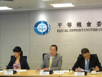 香港6.5%外佣曾遭性骚扰 女雇主竟占29%