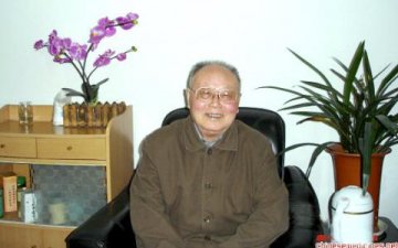 周仲瑛，大医精诚