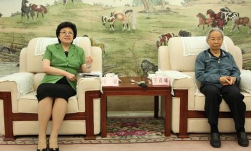 李斌主任会见中国医药卫生事业发展基金会王彦峰理事长一行