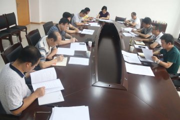 医院党委中心组开展“三严三实”专题学习讨论