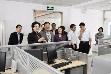 李斌主任一行赴中国人口与发展研究中心调研“人口与发展数学模型与综合决策支持系统”项目工作
