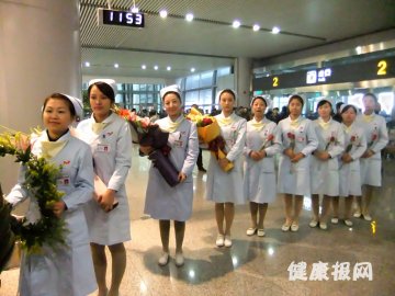 新闻人物：全国“我最喜爱的健康卫士”汤新辉载誉回湘