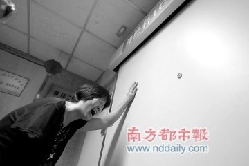高三男生患病已花40万元治疗 母亲因贫寒欲放弃