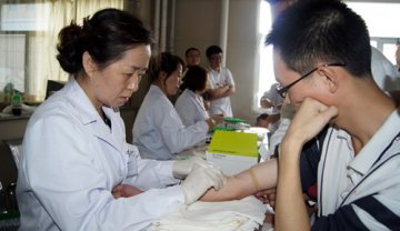 农八师石河子市学生高考体检工作正式启动