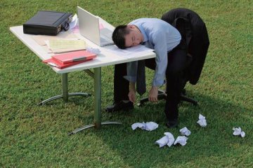 27种征兆暗示过劳死 看看你有吗
