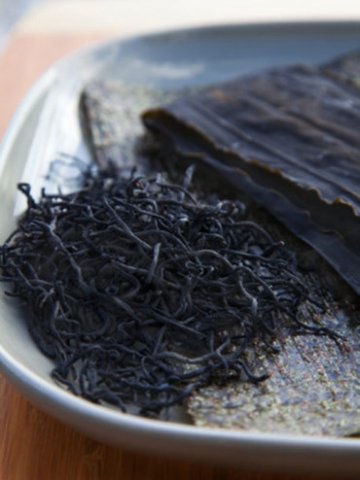 女人不能吃的五大“毁容”食物