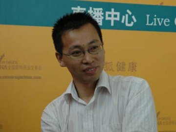 牛正乾：企业发展的秘密就是创新和调整