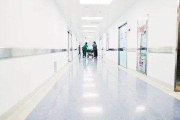 第306医院完成一例巨大脑室内畸胎瘤切除术