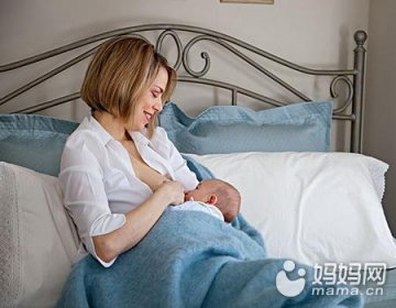 新生儿的第一口奶 哺乳知识大全