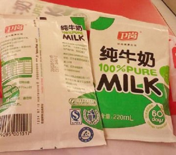 卫岗牛奶疑保质期内变质 欧尚超市下架“问题牛奶”