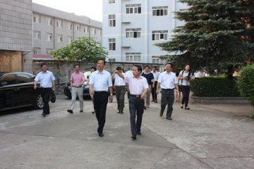 李友志副省长视察食品药品监管系统省部共建重点工程建设