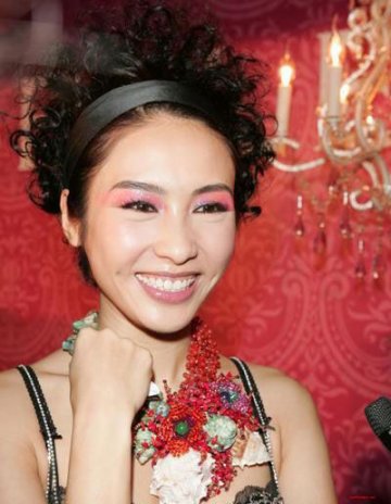 不老美人黎姿19款娇俏发型