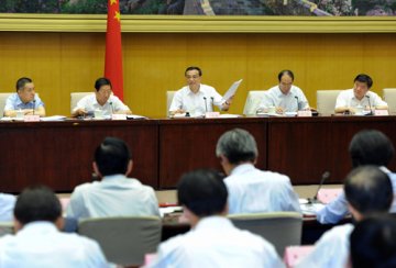 李克强出席医改专家咨询委员会第一次全体会议
