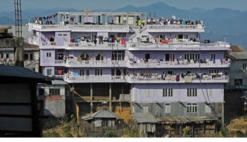 70岁男子娶妻39次全家人口达160人