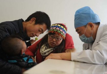 生殖器被割男童接受整形