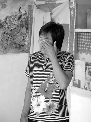母亲捐肾救子乞讨筹手术费续：已获3万捐款
