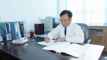 美国纽约科学院国际院士 病理生理学专家徐长庆教授