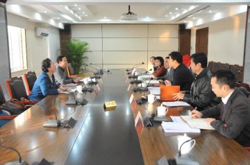 中国健康教育中心召开2014年度党员领导干部民主生活会