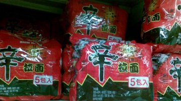 韩国农心辛拉面含有塑化剂 青岛地区仍有销售